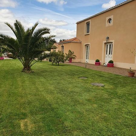 Les Magnils-Reigniers Le Logis Du Marais Bed & Breakfast エクステリア 写真